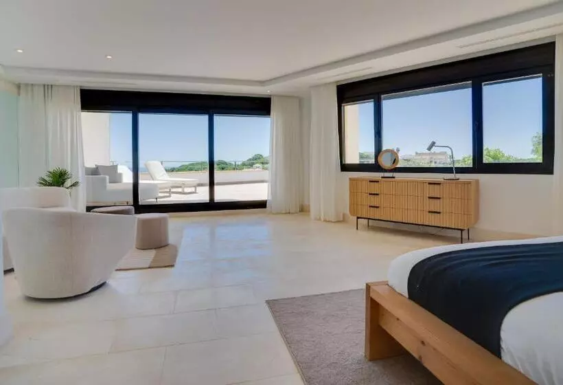 Gravity  Luxurious Paradise With Sea View