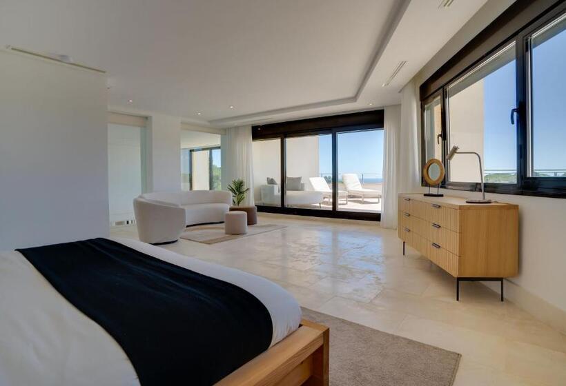 Gravity  Luxurious Paradise With Sea View