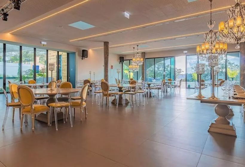 Hotelli Cerrado Das Fontainhas Spa