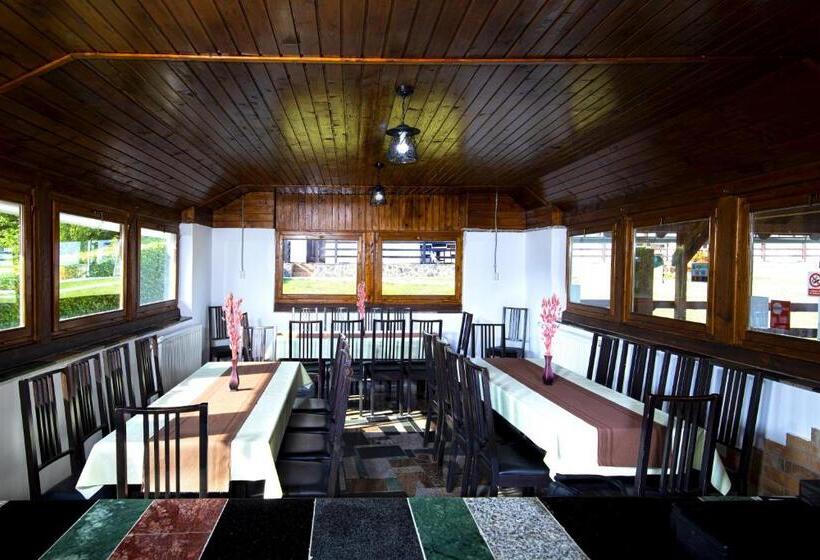 پانسیون Pallos Apartments