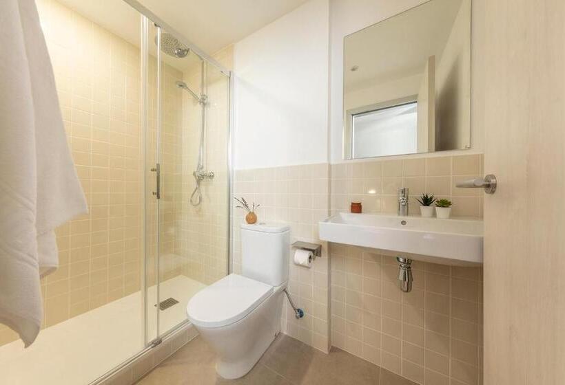 پانسیون Som Nit Port Vell