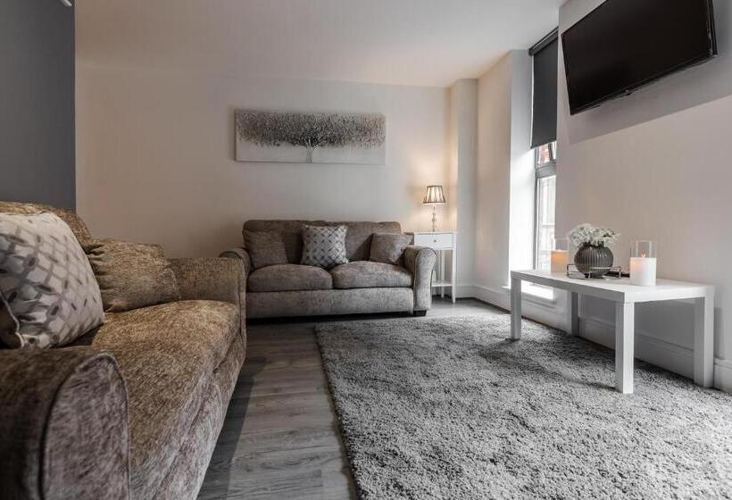 Rst Cumberland Street