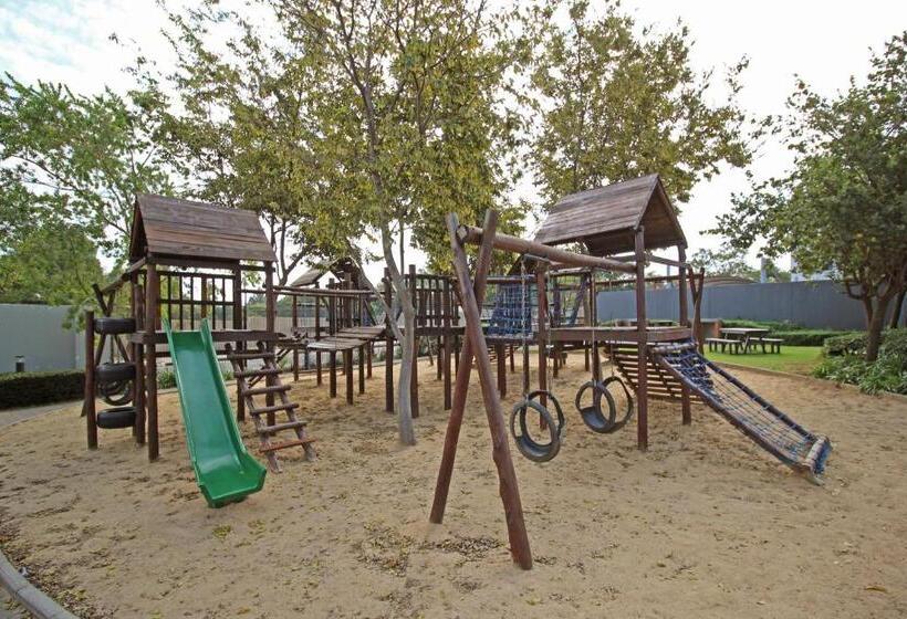 White Orchid Luxury Apartment