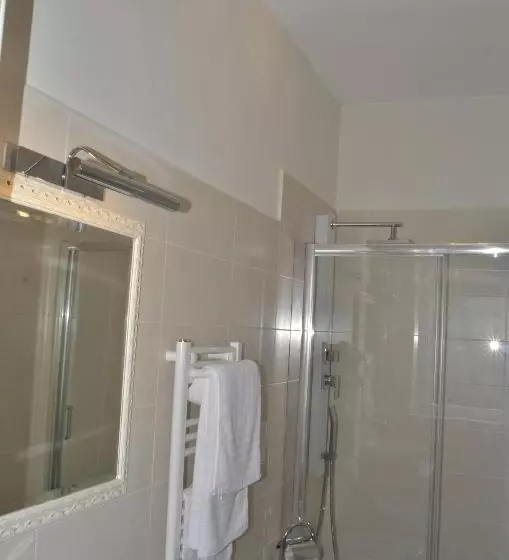 ベッドアンドブレックファースト L’operà