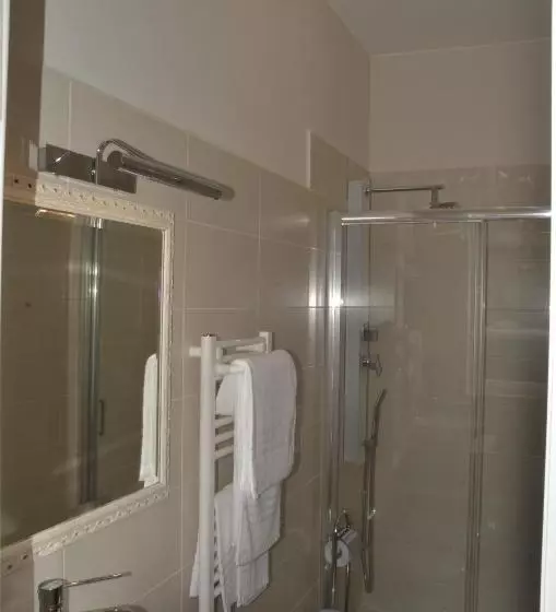 ベッドアンドブレックファースト L’operà