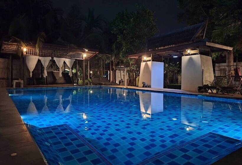 Отель Chiang Mai Las Orquideas Resort