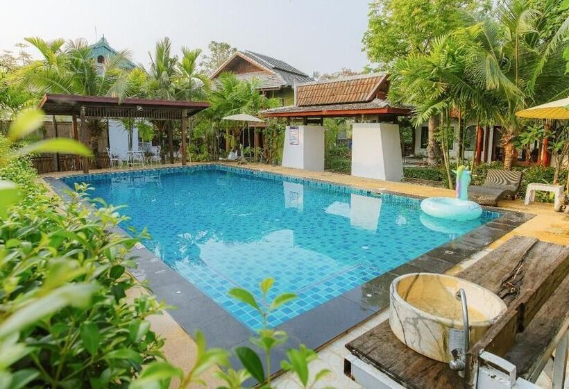 Отель Chiang Mai Las Orquideas Resort
