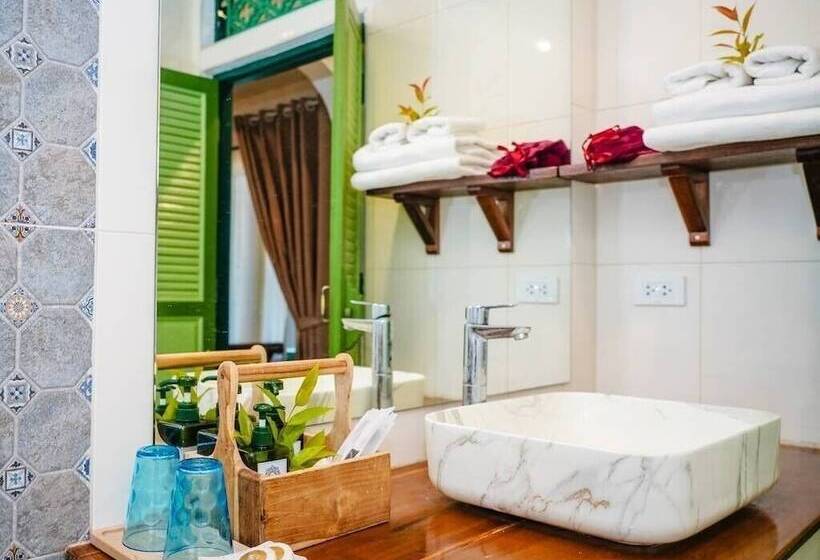 Отель Chiang Mai Las Orquideas Resort