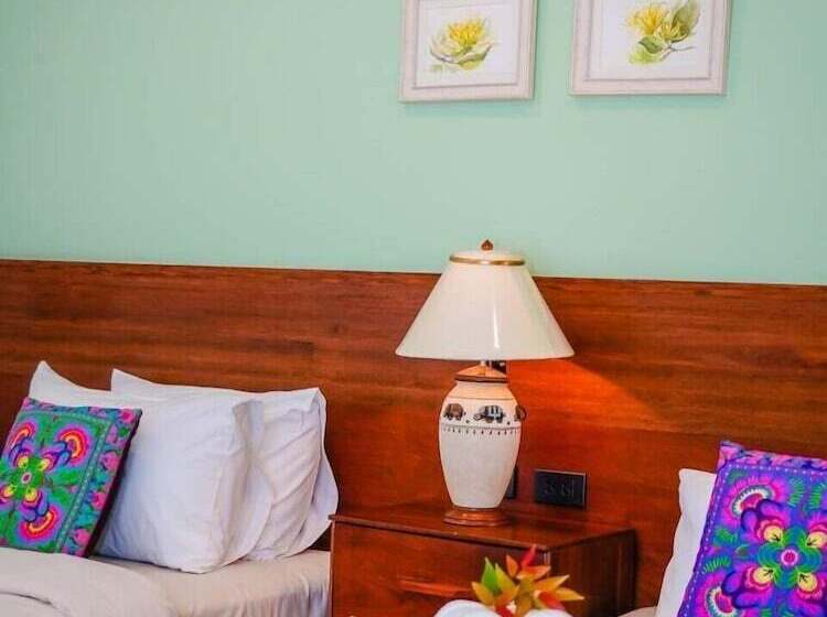 Отель Chiang Mai Las Orquideas Resort