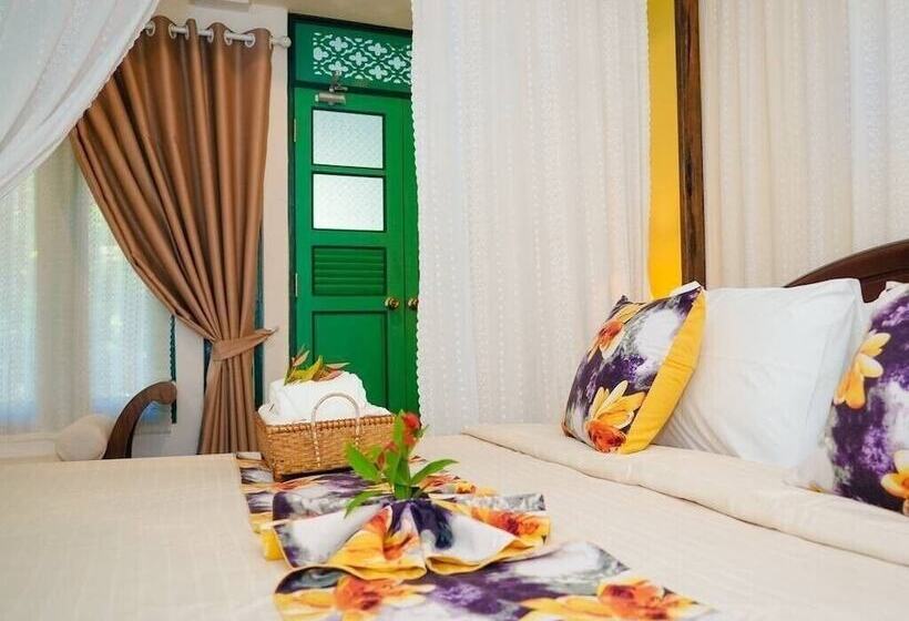 Отель Chiang Mai Las Orquideas Resort