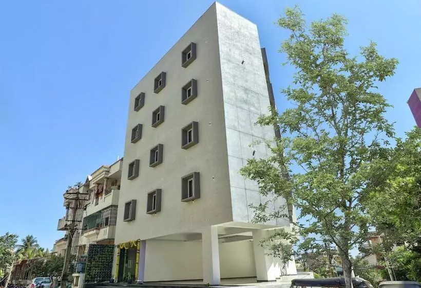 ホテル Treebo Sriz Cozy Seethamadhara