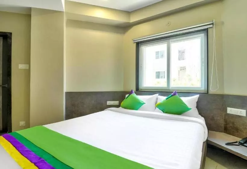 ホテル Treebo Sriz Cozy Seethamadhara