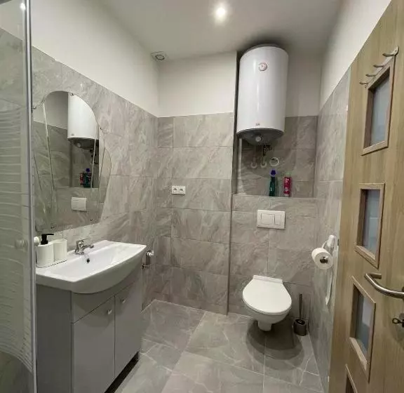 Apartment Th