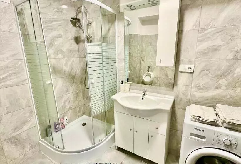 Apartment Th