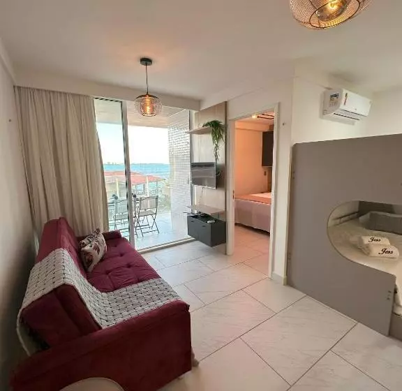 Branco Haus   Pé Na Areia Do Bessa