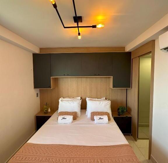 Branco Haus Pé Na Areia Do Bessa