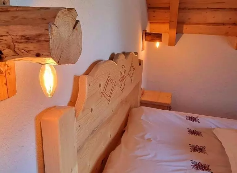 Casa Bună Fundățica