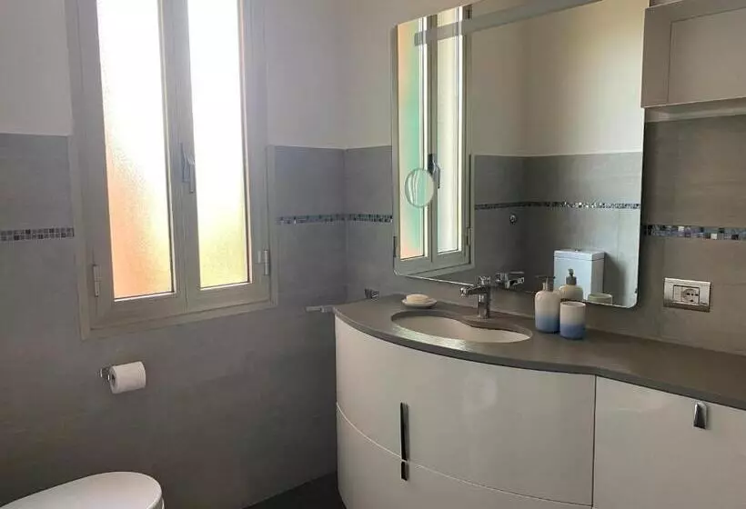 Casa Enza: Appartamento A Un Passo Dal Mare