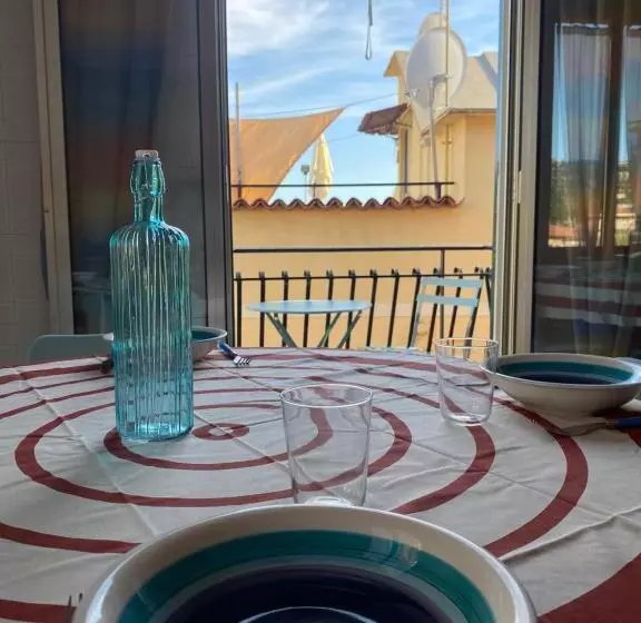 Casa Enza: Appartamento A Un Passo Dal Mare