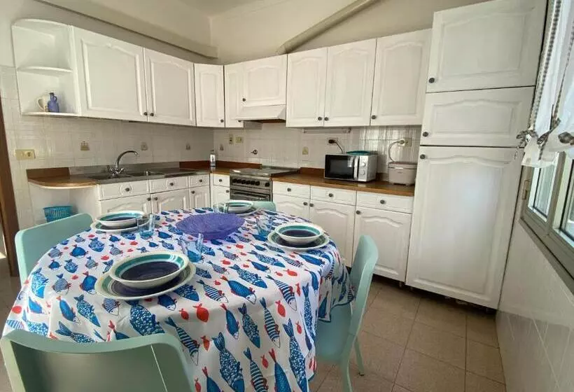 Casa Enza: Appartamento A Un Passo Dal Mare