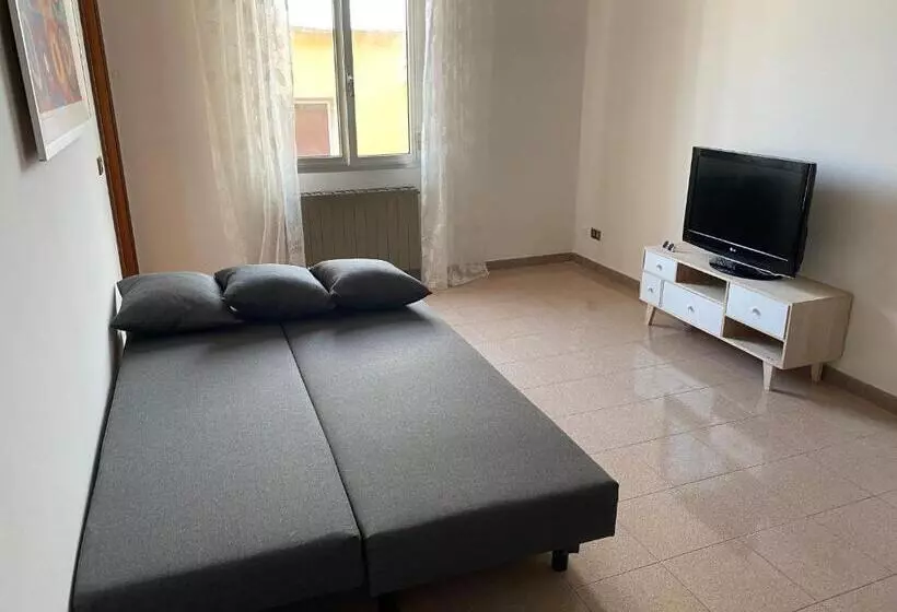 Casa Enza: Appartamento A Un Passo Dal Mare