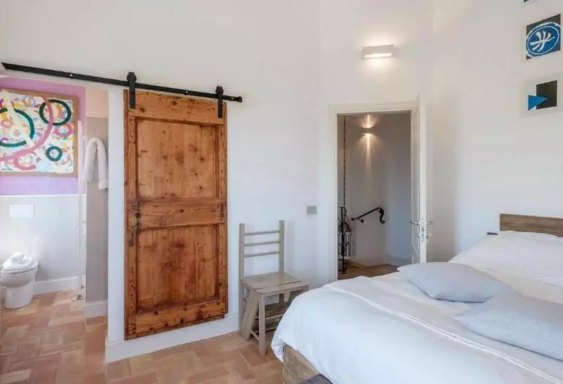 Casa Pilar 4&1, Emma Villas