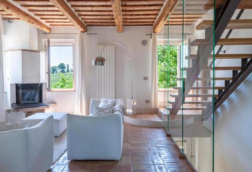 Casa Pilar 4&1, Emma Villas