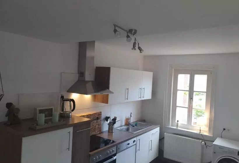 Gemütliche Wohnung Zentral Netflix Parkplatz