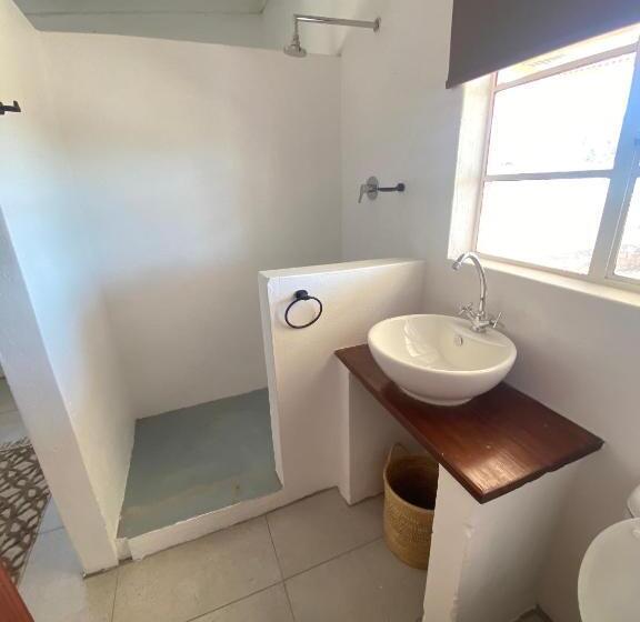 Пансион Dwarsvlei Guest Farm