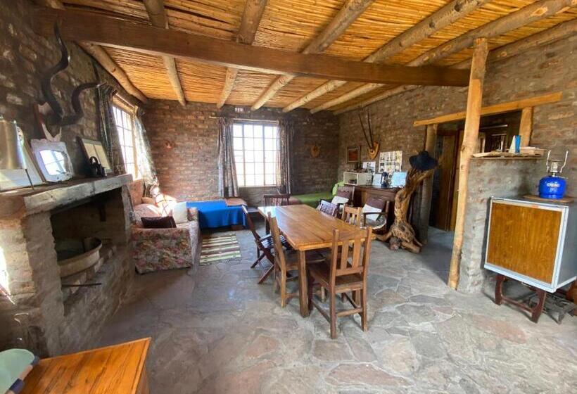 Пансион Dwarsvlei Guest Farm