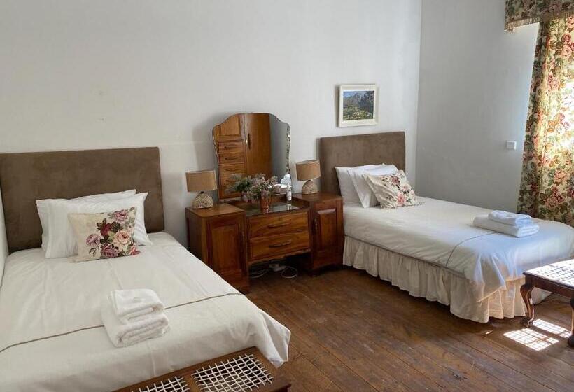 Пансион Dwarsvlei Guest Farm