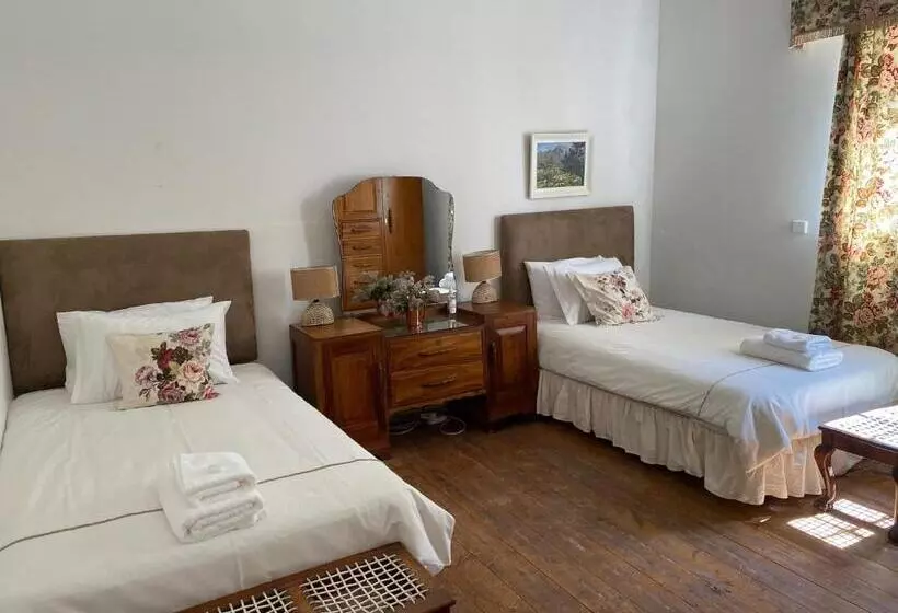 Majatalo Dwarsvlei Guest Farm