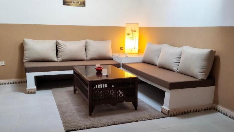 پانسیون Les étoiles Du Ksar