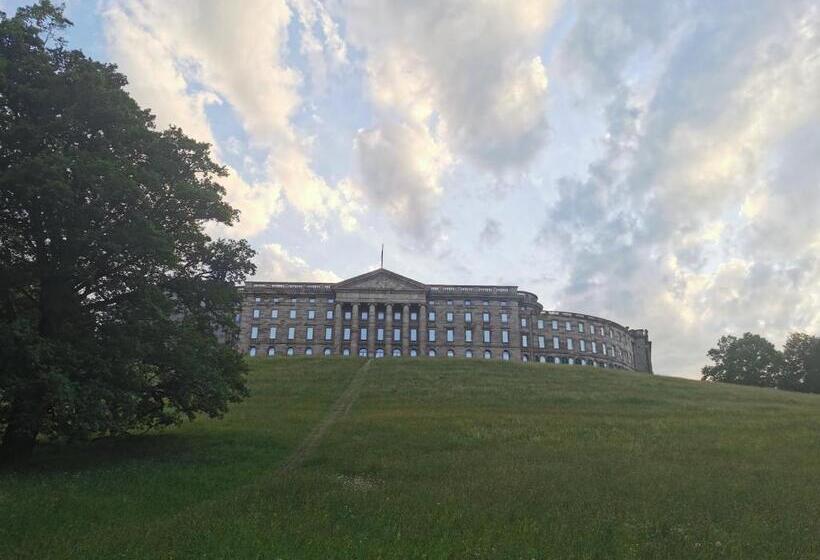 Schöne 3 Zimmer Erdgeschosswohnung Am Bergpark,unesco,therme,train, Wilhelmshöher Allee 329