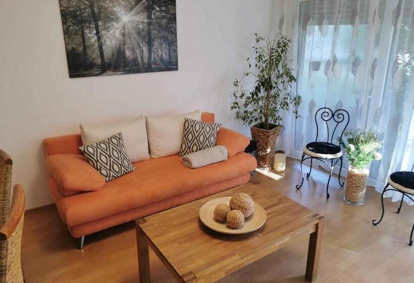 Schöne 3 Zimmer Erdgeschosswohnung Am Bergpark,unesco,therme,train, Wilhelmshöher Allee 329