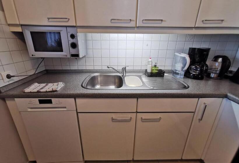 Schöne 3 Zimmer Erdgeschosswohnung Am Bergpark,unesco,therme,train, Wilhelmshöher Allee 329