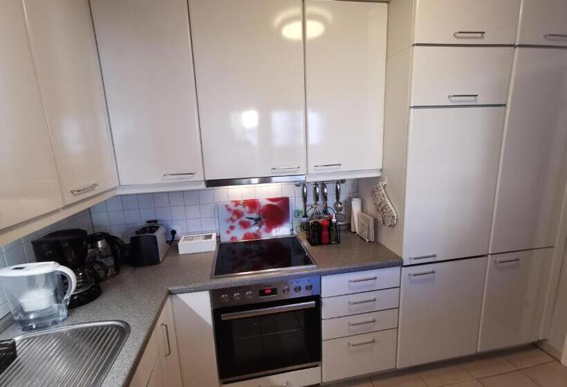 Schöne 3 Zimmer Erdgeschosswohnung Am Bergpark,unesco,therme,train, Wilhelmshöher Allee 329