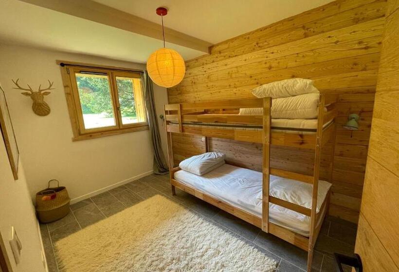 Semi Detached Chalet For 8 With Balcony & Garden