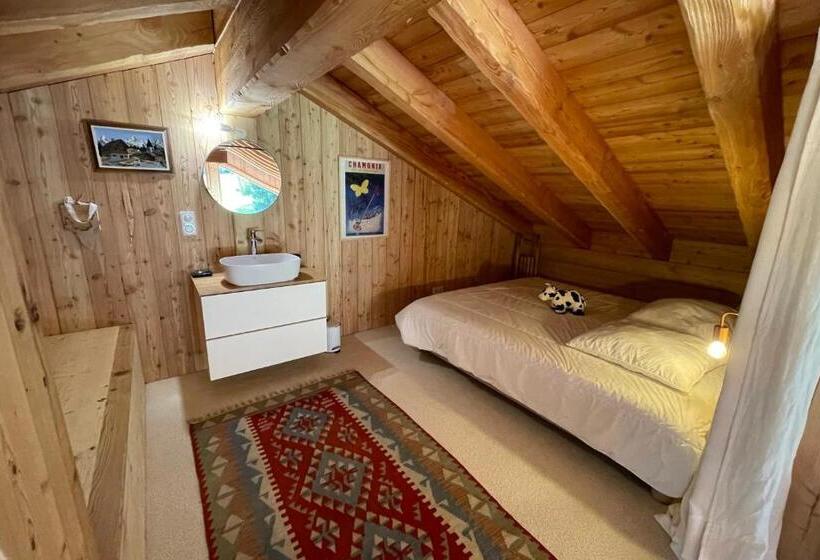 Semi Detached Chalet For 8 With Balcony & Garden