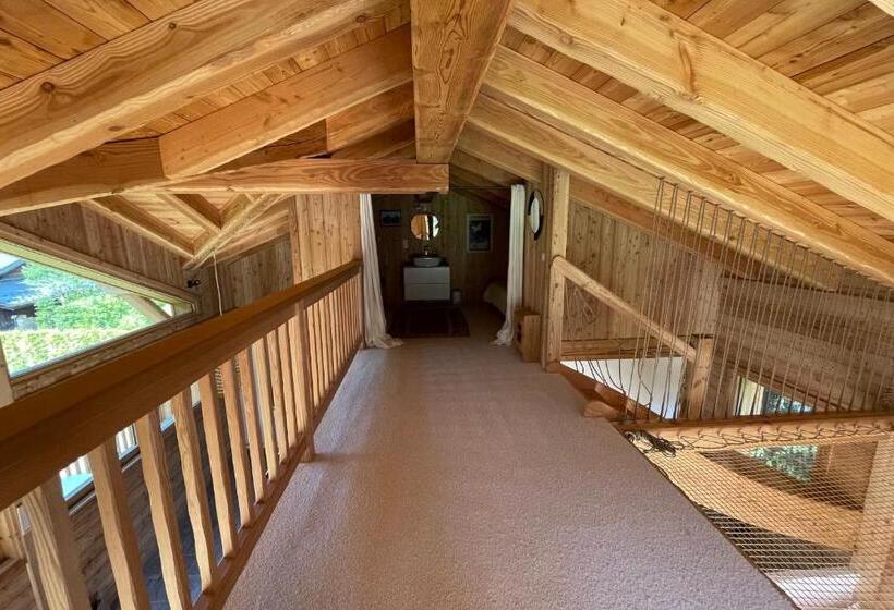 Semi Detached Chalet For 8 With Balcony & Garden