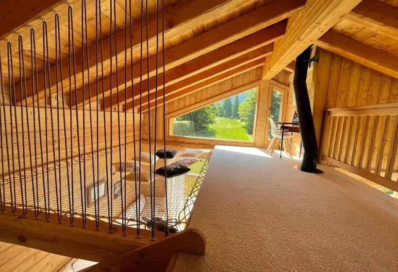 Semi Detached Chalet For 8 With Balcony & Garden