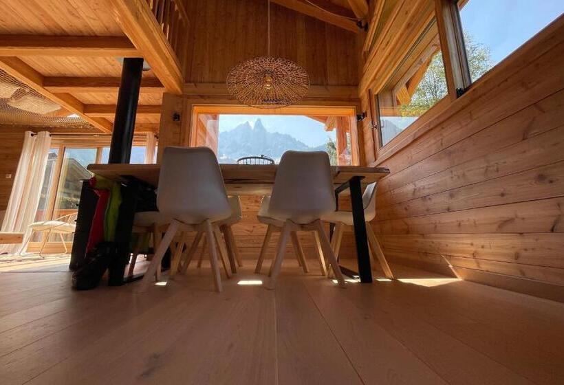 Semi Detached Chalet For 8 With Balcony & Garden