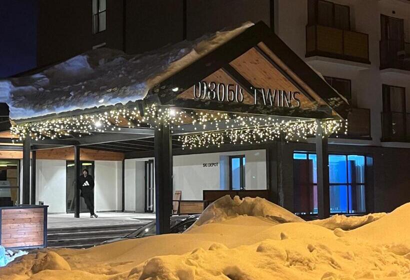 Stuning Views On Mountains, Gudauri