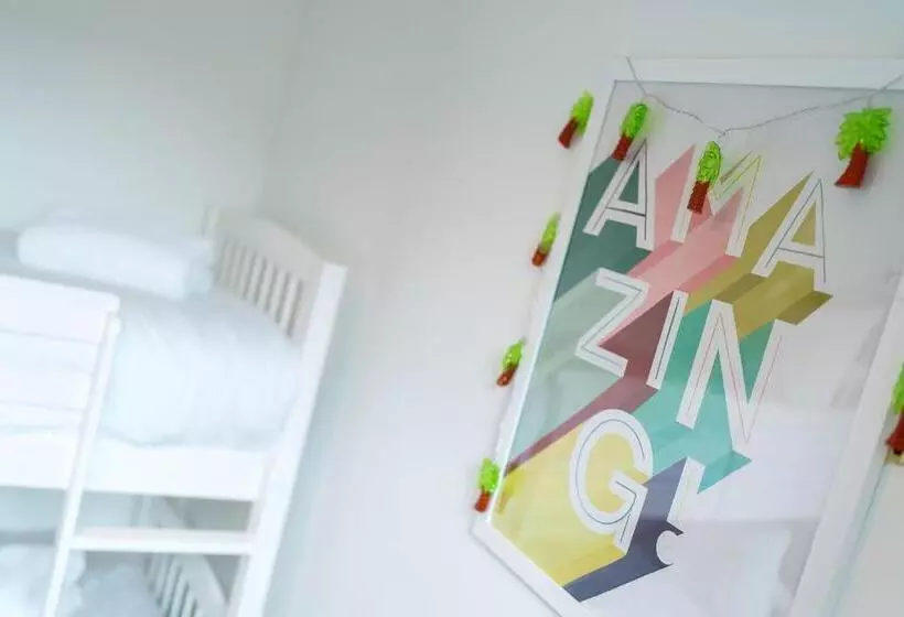 The Palm At The Ferry