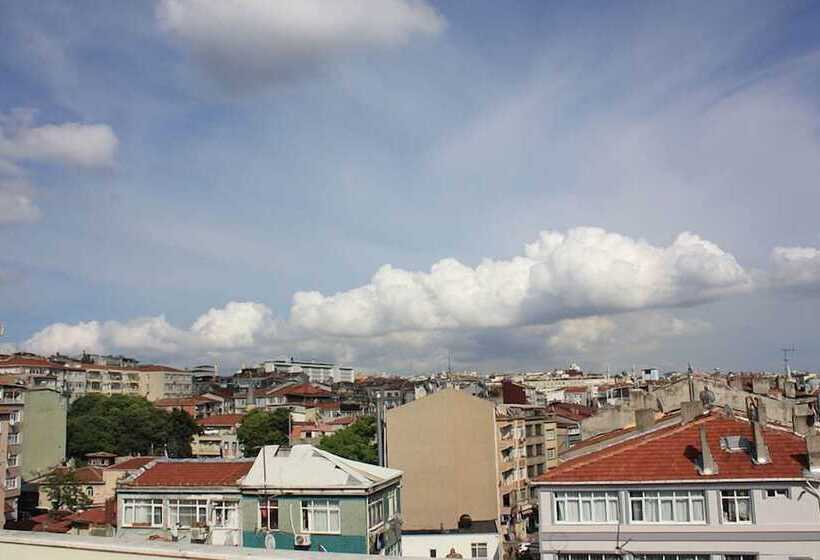 ユースホステル Ida Istanbul