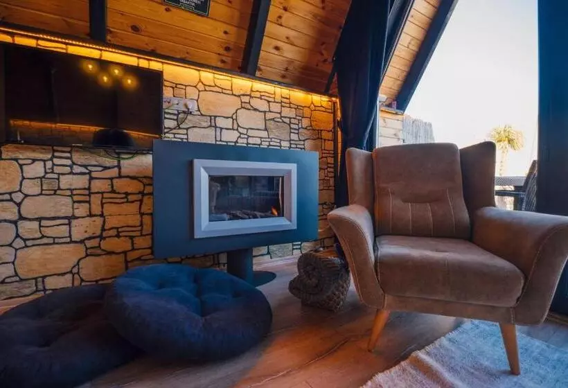 Aamiaismajoitus (B&B) Tree Bungalov Maşukiye