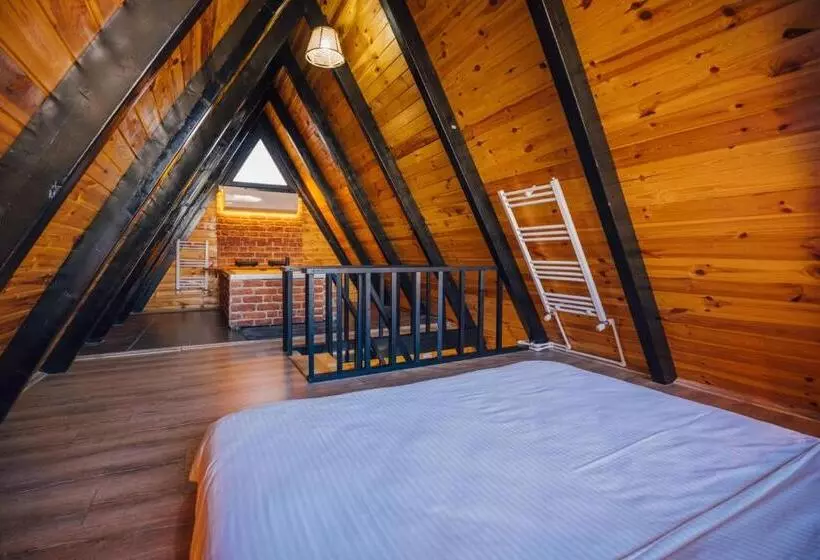 Aamiaismajoitus (B&B) Tree Bungalov Maşukiye