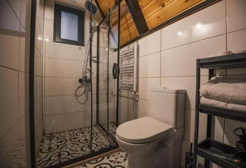 Aamiaismajoitus (B&B) Tree Bungalov Maşukiye