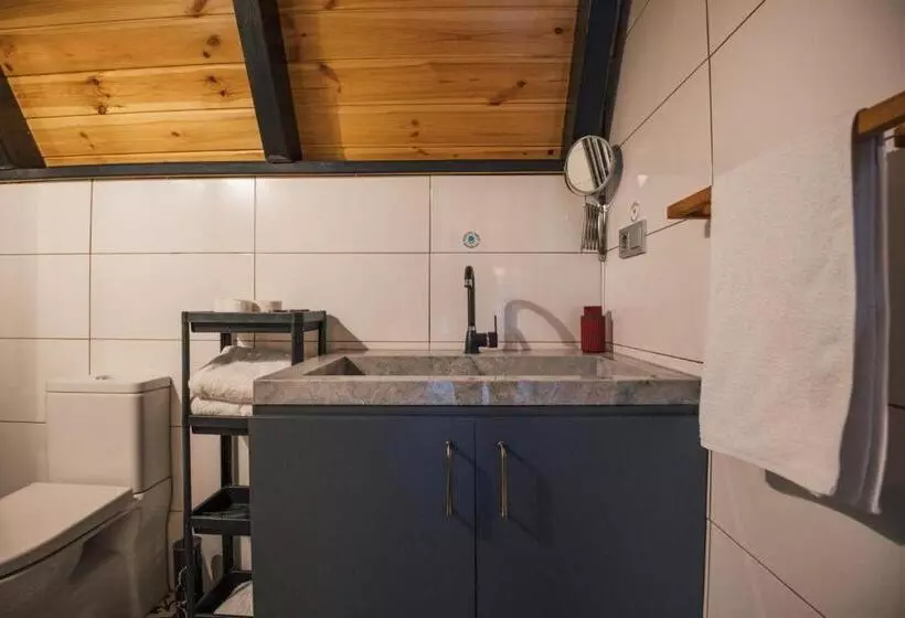 Aamiaismajoitus (B&B) Tree Bungalov Maşukiye
