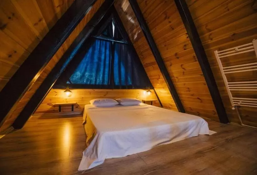 Aamiaismajoitus (B&B) Tree Bungalov Maşukiye